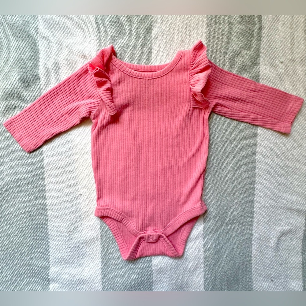 3/$10 Sale 0-3 Month Pink Long Sleeve Bodysuit